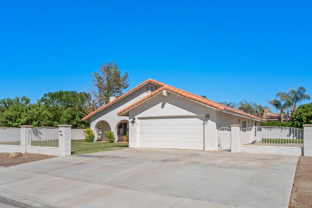 Photo of 78650 Ave Tujunga, La Quinta, CA 92253 (MLS # 219153717)