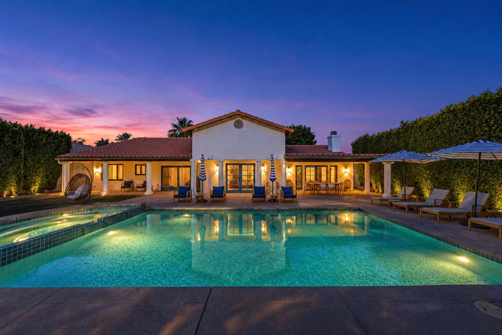 Photo of 50700 Calle Paloma, La Quinta, CA 92253 (MLS # 219148891)