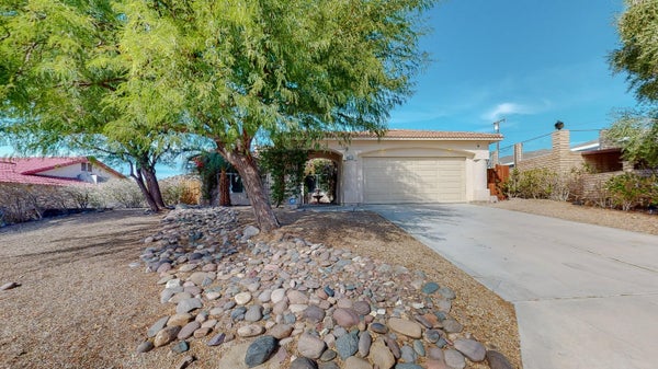 9319 VISTA DEL VALLE, DESERT HOT SPRINGS, CA 92240 - Image 2db32f3c98c5a43e941fc4a330aba208/338393097