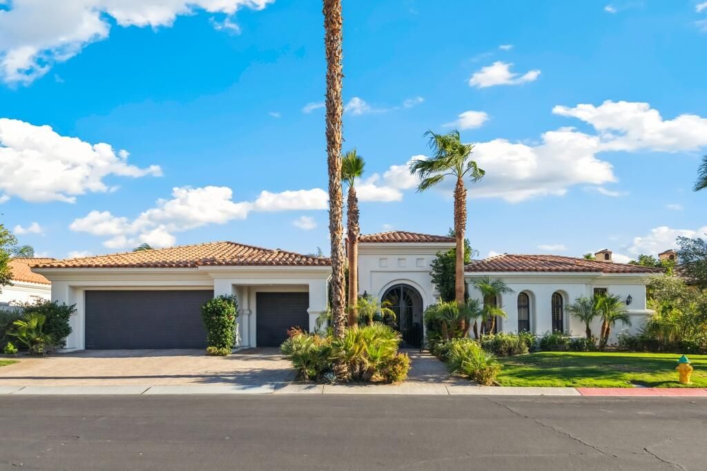 Photo of 79373 Cetrino, La Quinta, CA 92253 (MLS # 219133174)