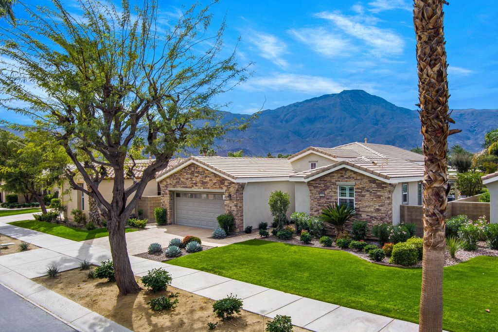 Photo of 60589 Juniper Lane, La Quinta, CA 92253 (MLS # 219144232)