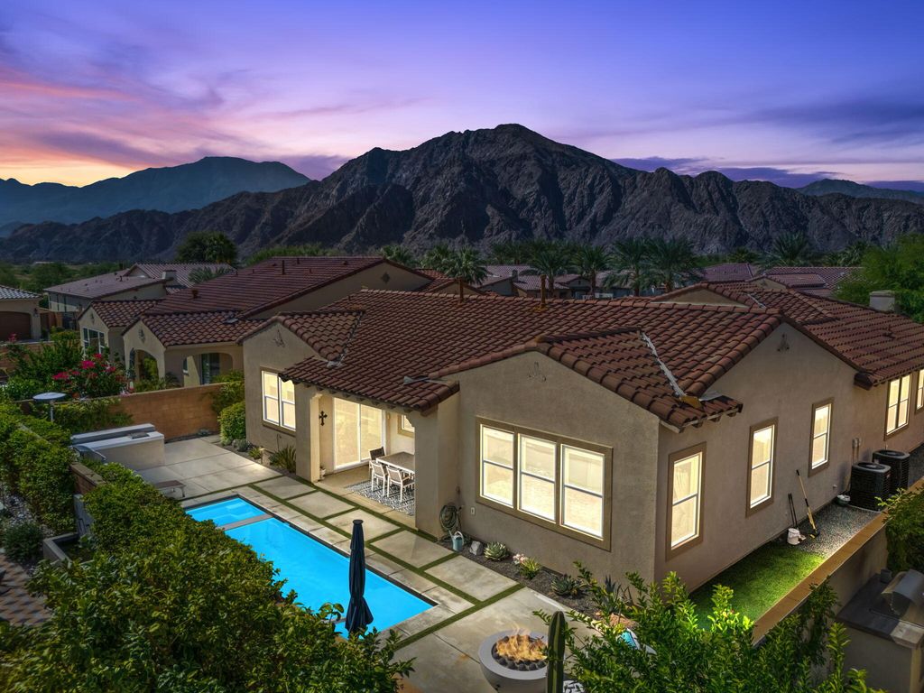 Photo of 51904 Via Tolosa, La Quinta, CA 92253 (MLS # 219136796)