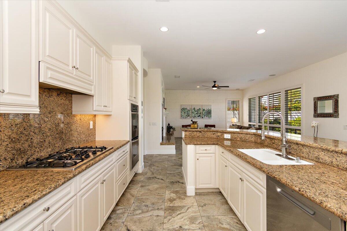 La Quinta, California 92253, United States, 4 Bedrooms Bedrooms, ,3 BathroomsBathrooms,Residential,Active,85607