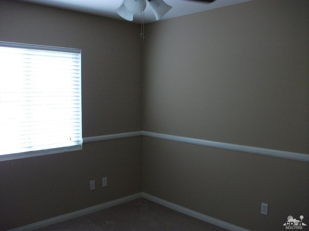 listing image 10993053944490982306