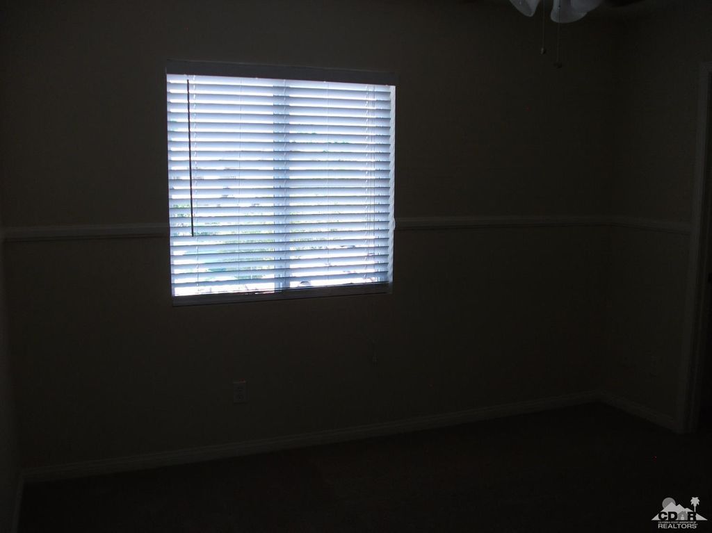 listing image 10996256788805533159
