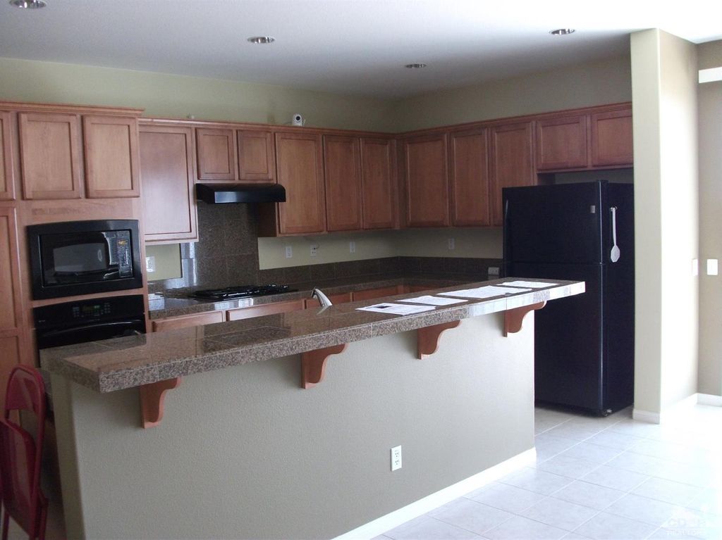 listing image 10997024942271983931