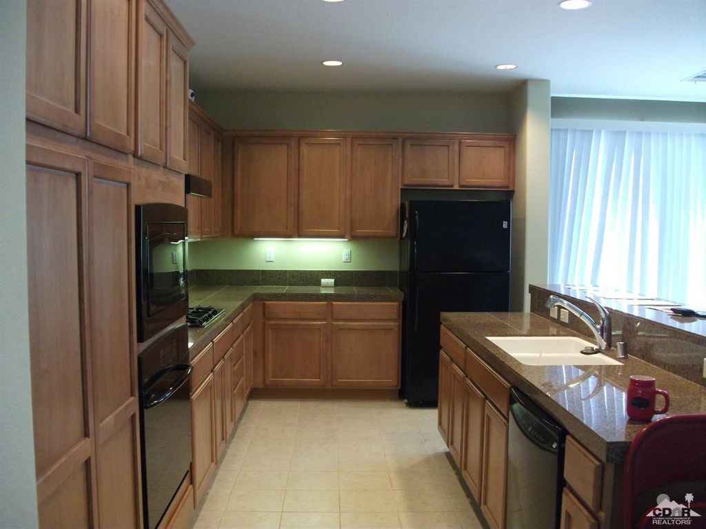 listing image 10994999777321153240