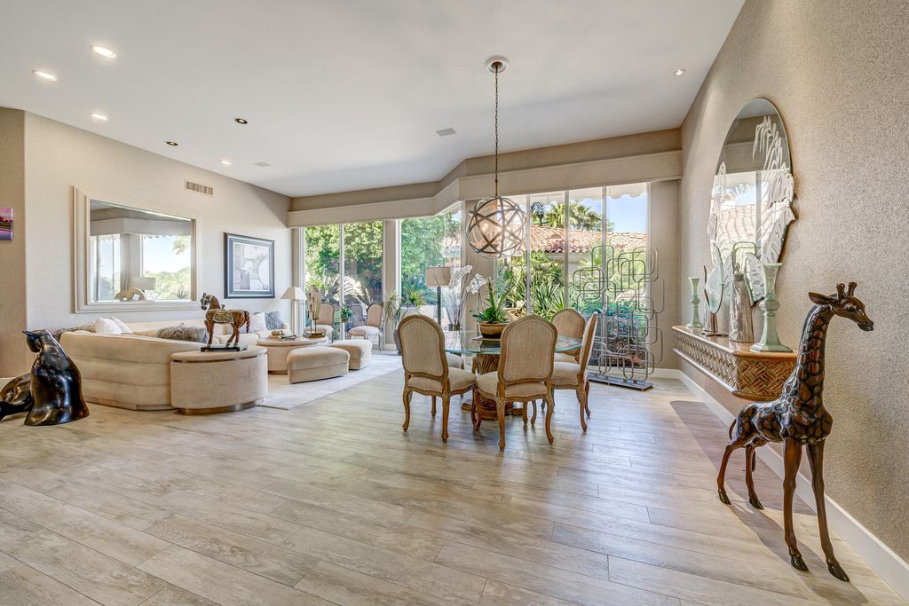 listing image 10998088638312433487