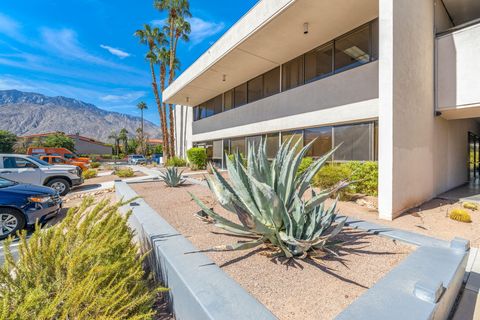 Office in Palm Springs CA .jpg