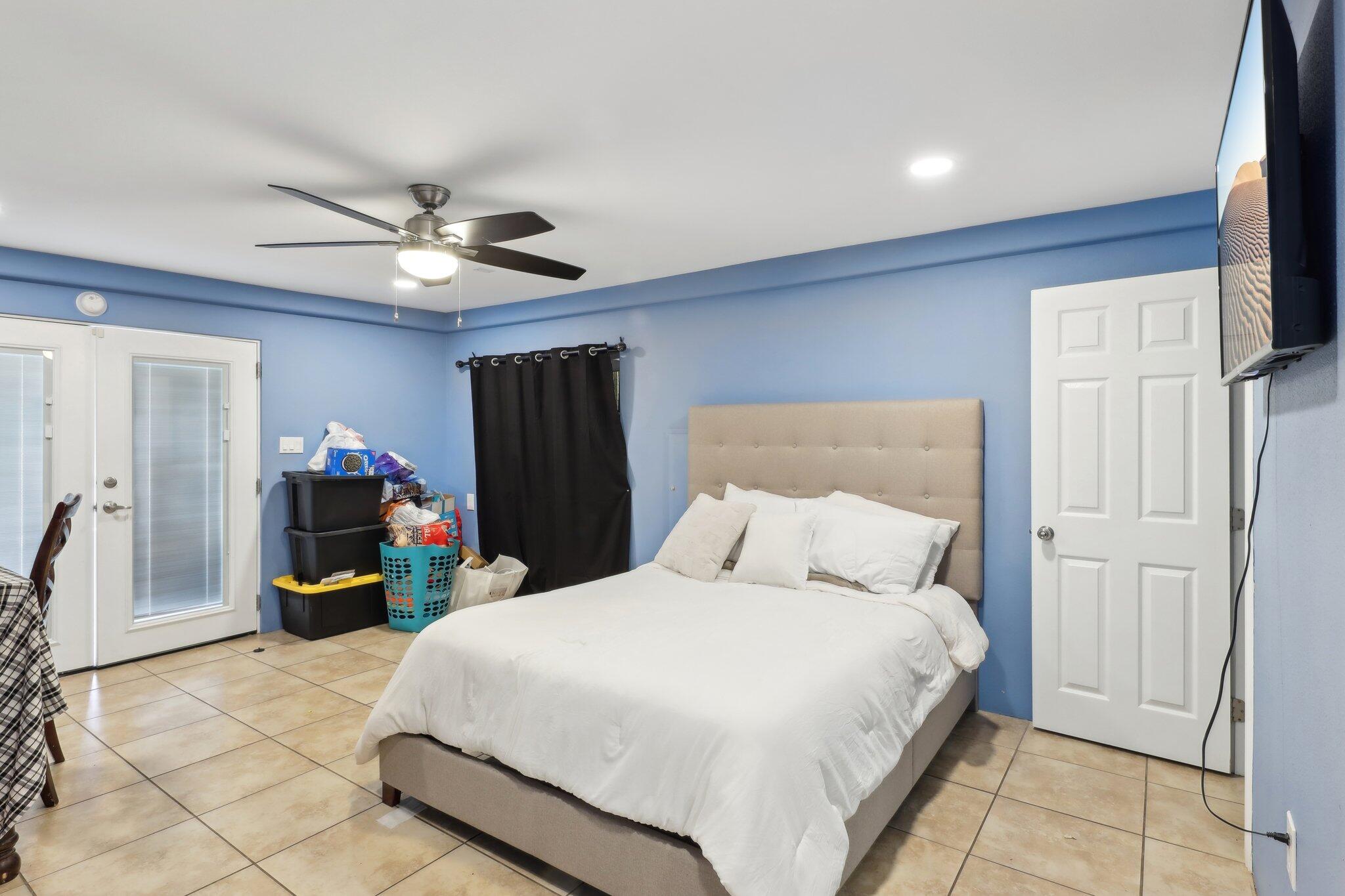 Indio, California 92201, United States, 3 Bedrooms Bedrooms, ,2 BathroomsBathrooms,Residential,Active,33070