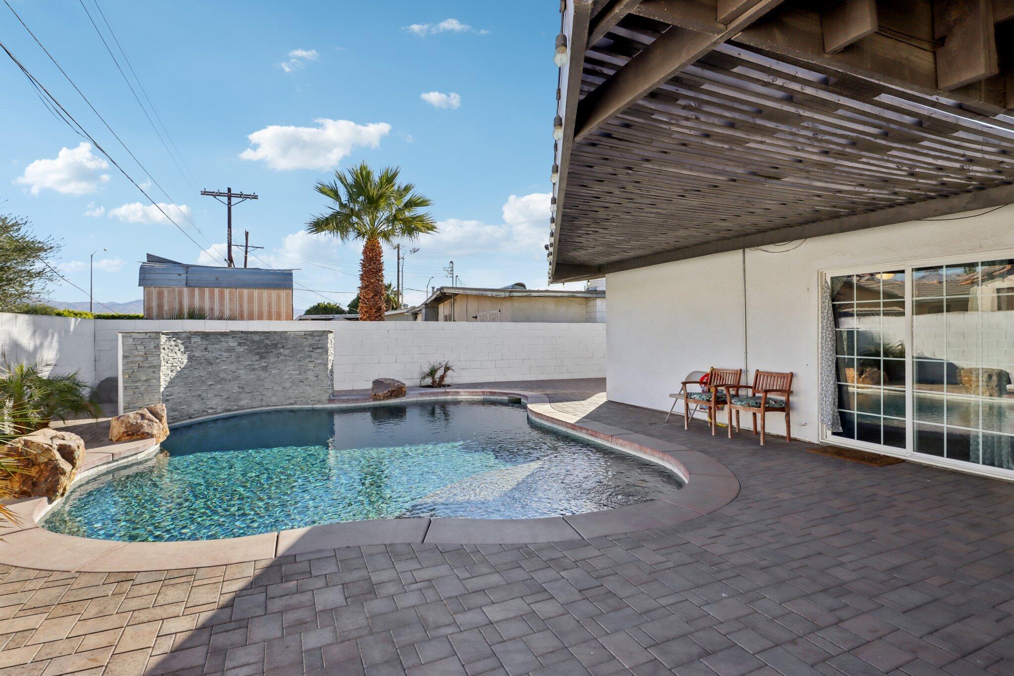 Indio, California 92201, United States, 3 Bedrooms Bedrooms, ,2 BathroomsBathrooms,Residential,Active,33070