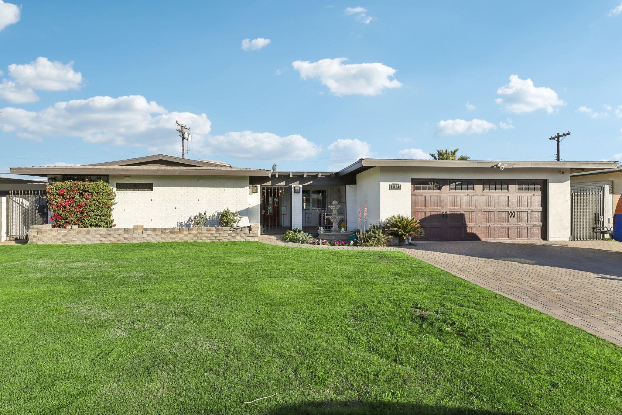 Indio, California 92201, United States, 3 Bedrooms Bedrooms, ,2 BathroomsBathrooms,Residential,Active,33070