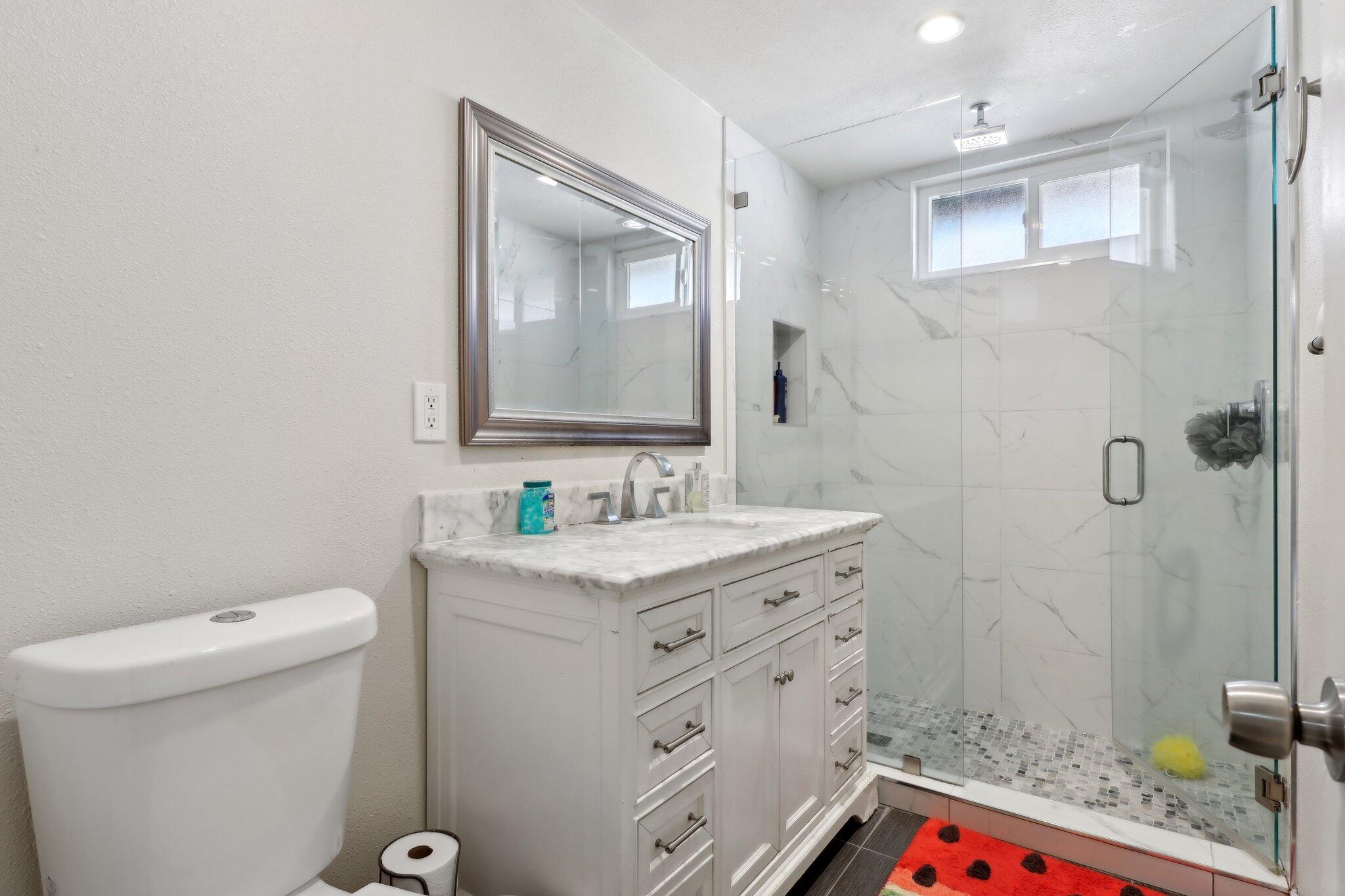 Indio, California 92201, United States, 3 Bedrooms Bedrooms, ,2 BathroomsBathrooms,Residential,Active,33070