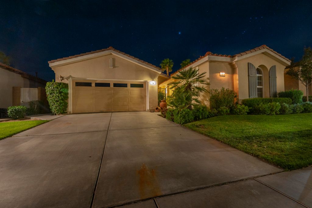 Photo of 61275 Fire Barrel Drive, La Quinta, CA 92253 (MLS # 219142038)