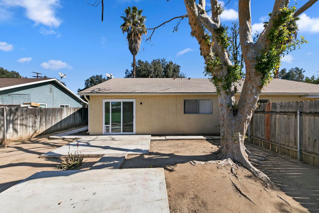 listing image 10994313219655769679