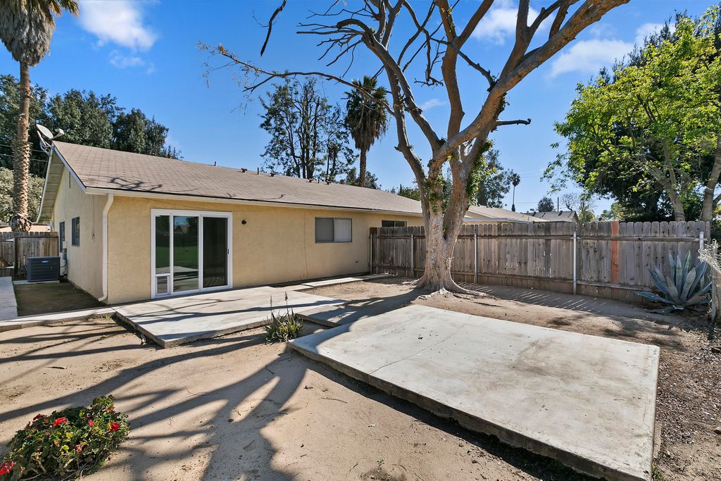 listing image 10991281697246155464
