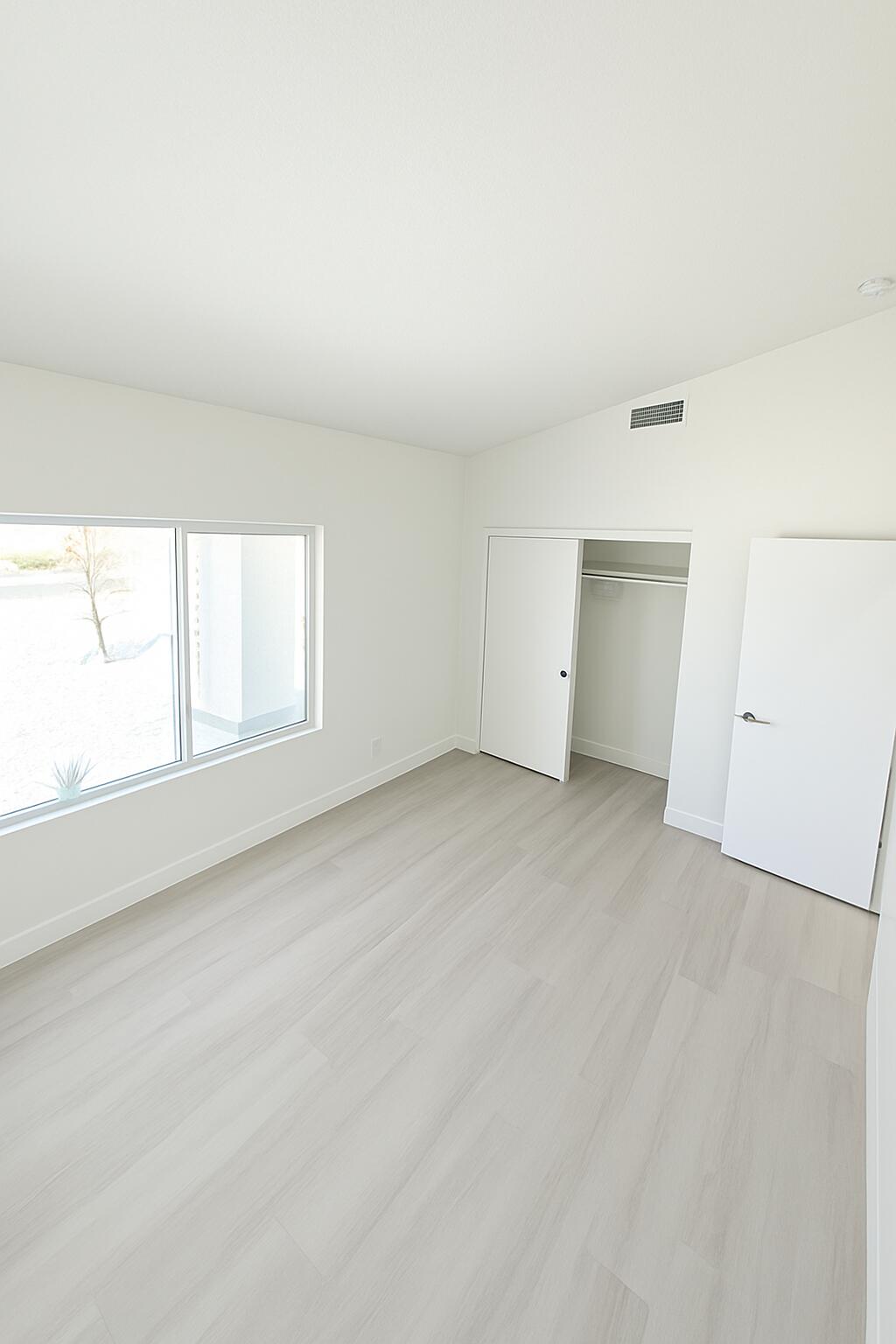 Thousand Palms, California 92276, United States, 4 Bedrooms Bedrooms, ,2 BathroomsBathrooms,Residential,Active,221168