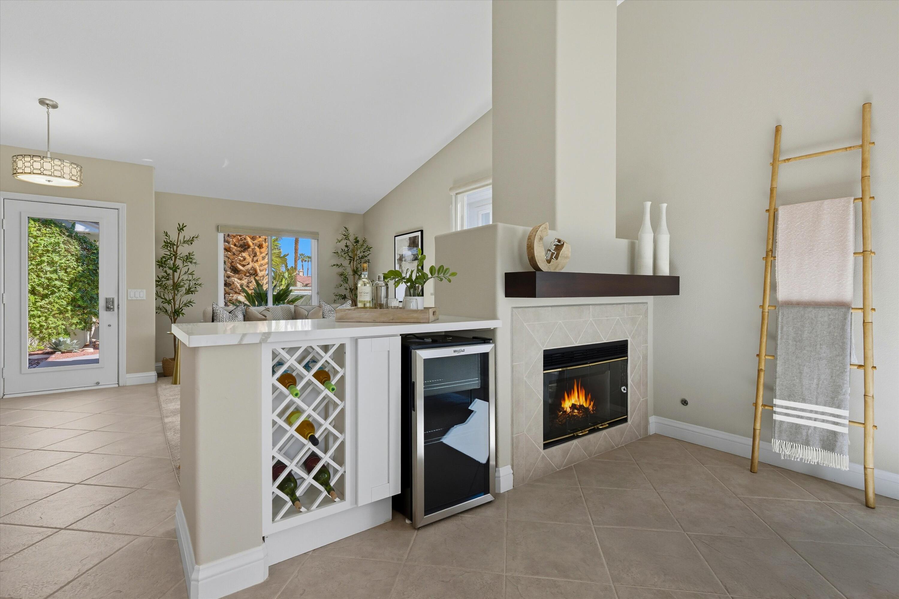 La Quinta, California 92253, United States, 4 Bedrooms Bedrooms, ,3 BathroomsBathrooms,Residential,Active,218484