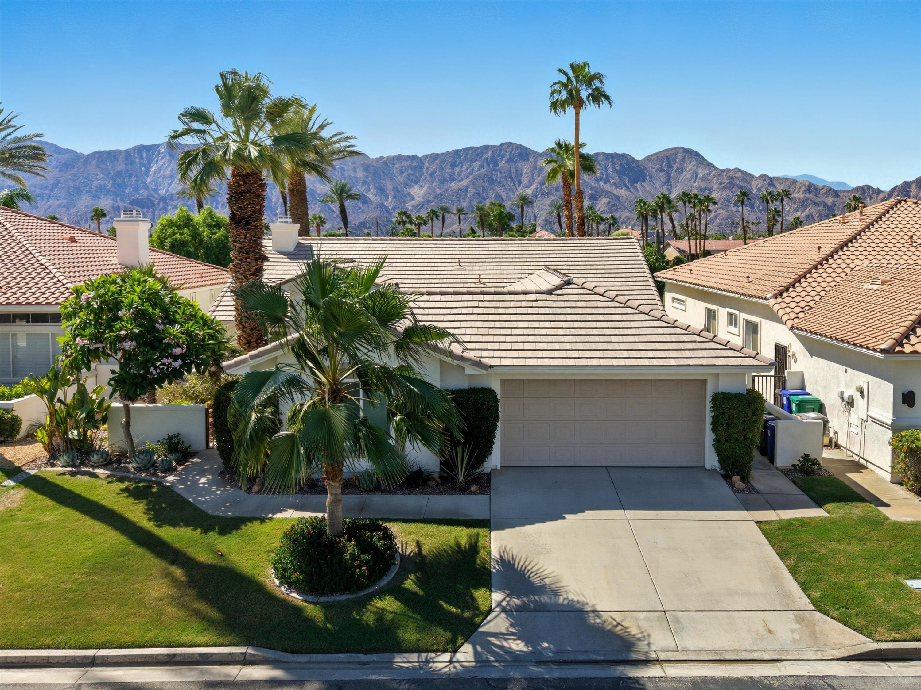 La Quinta, California 92253, United States, 4 Bedrooms Bedrooms, ,3 BathroomsBathrooms,Residential,Active,218484