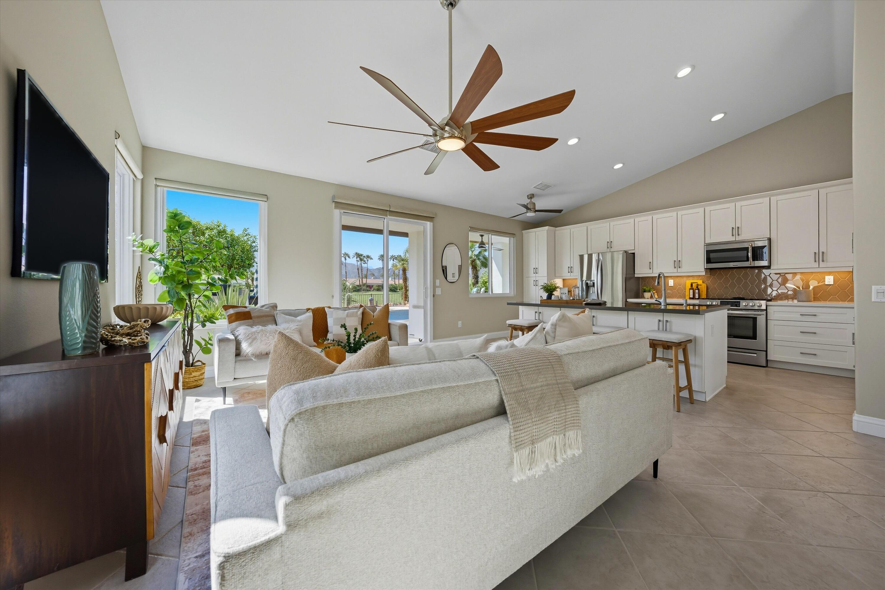 La Quinta, California 92253, United States, 4 Bedrooms Bedrooms, ,3 BathroomsBathrooms,Residential,Active,218484