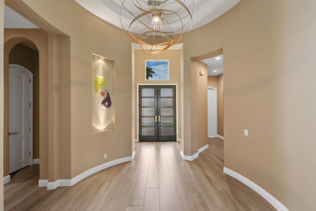 Photo of 51605 Via Sorrento, La Quinta, CA 92253 (MLS # 219135168)
