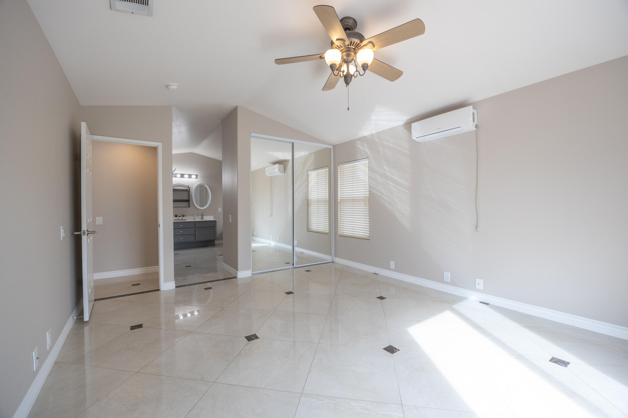 La Quinta, California 92253, United States, 3 Bedrooms Bedrooms, ,2 BathroomsBathrooms,Residential,Active,89876