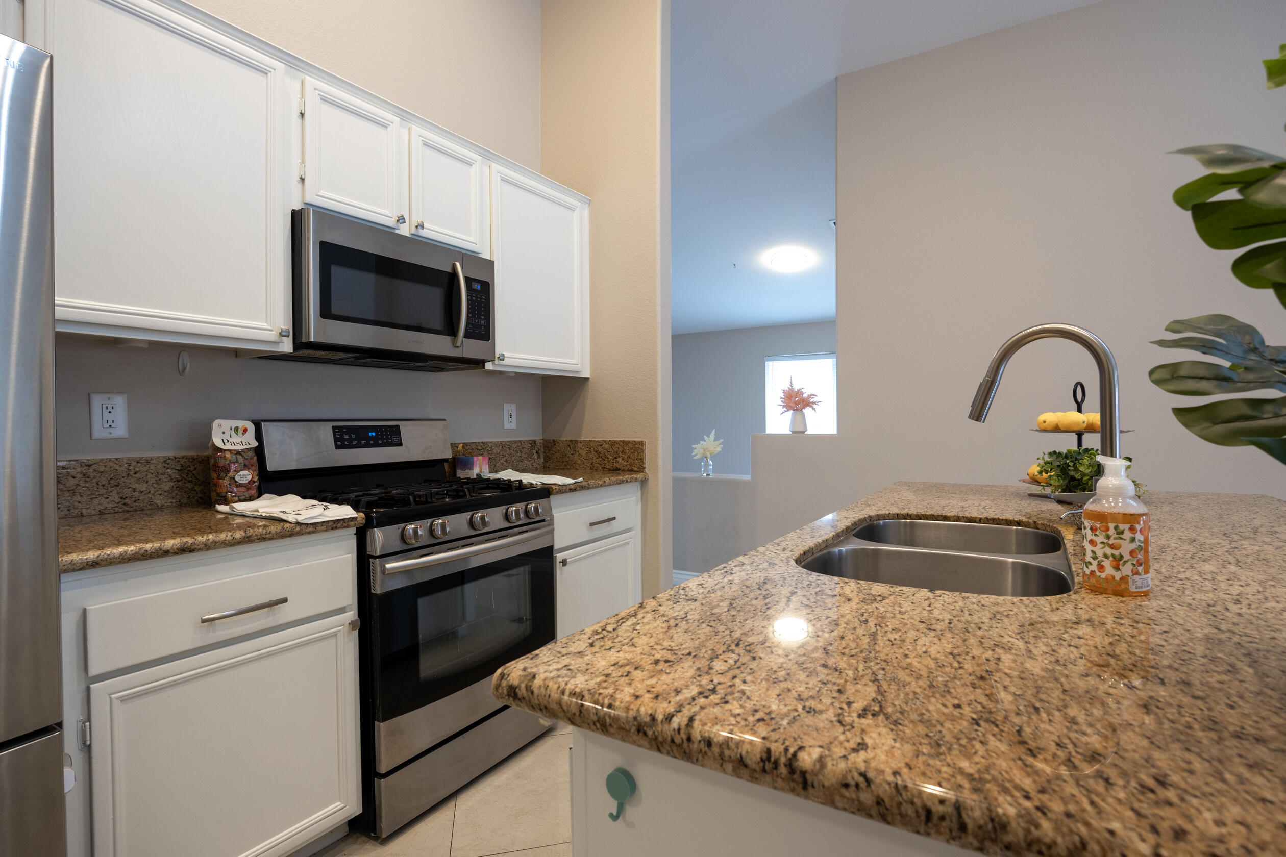 La Quinta, California 92253, United States, 3 Bedrooms Bedrooms, ,2 BathroomsBathrooms,Residential,Active,89876