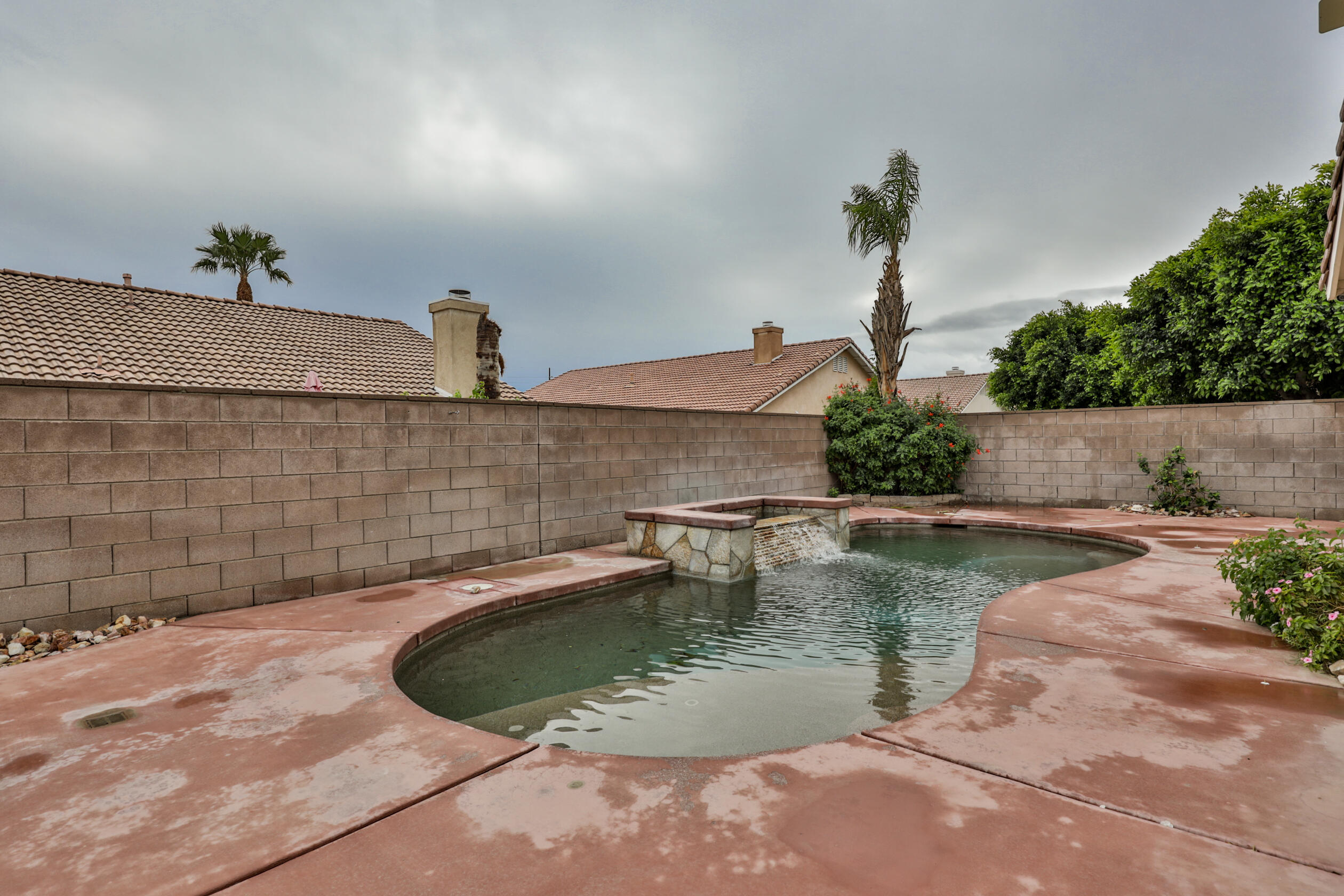 La Quinta, California 92253, United States, 3 Bedrooms Bedrooms, ,2 BathroomsBathrooms,Residential,Active,89876