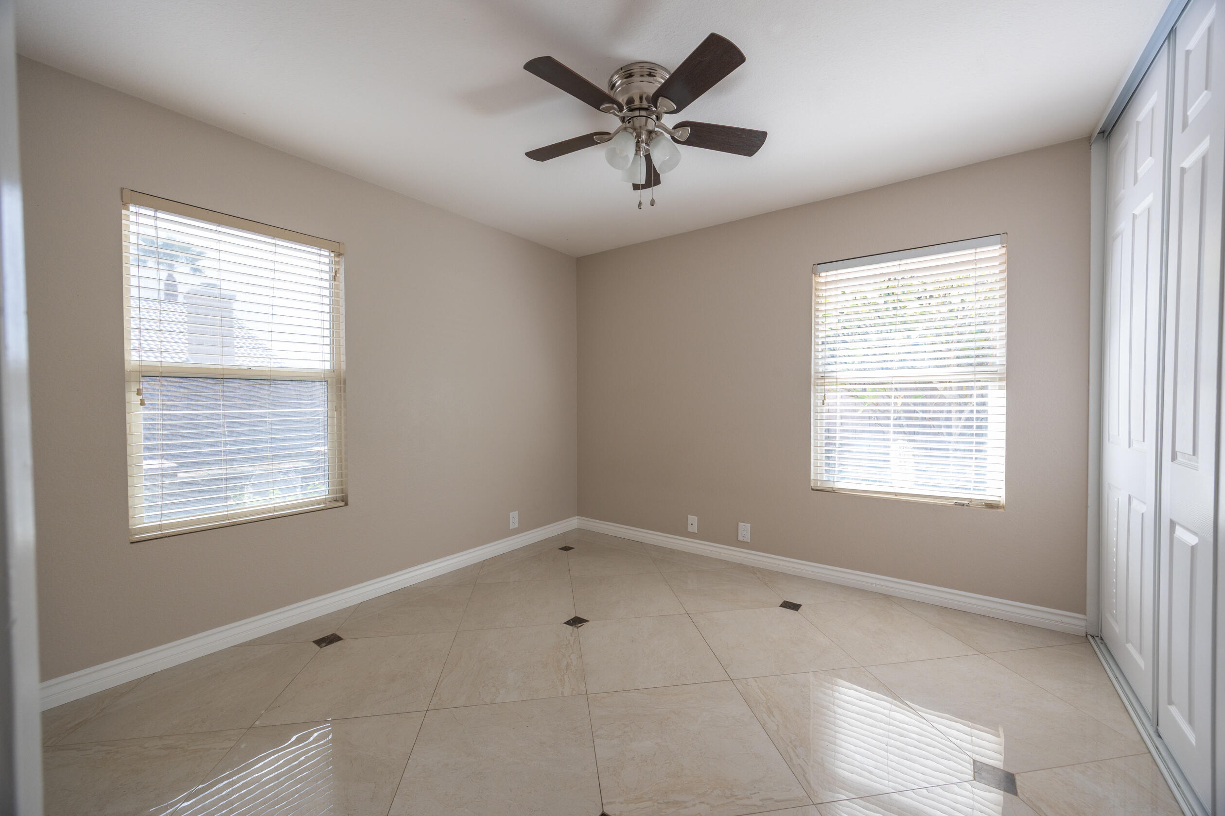 La Quinta, California 92253, United States, 3 Bedrooms Bedrooms, ,2 BathroomsBathrooms,Residential,Active,89876