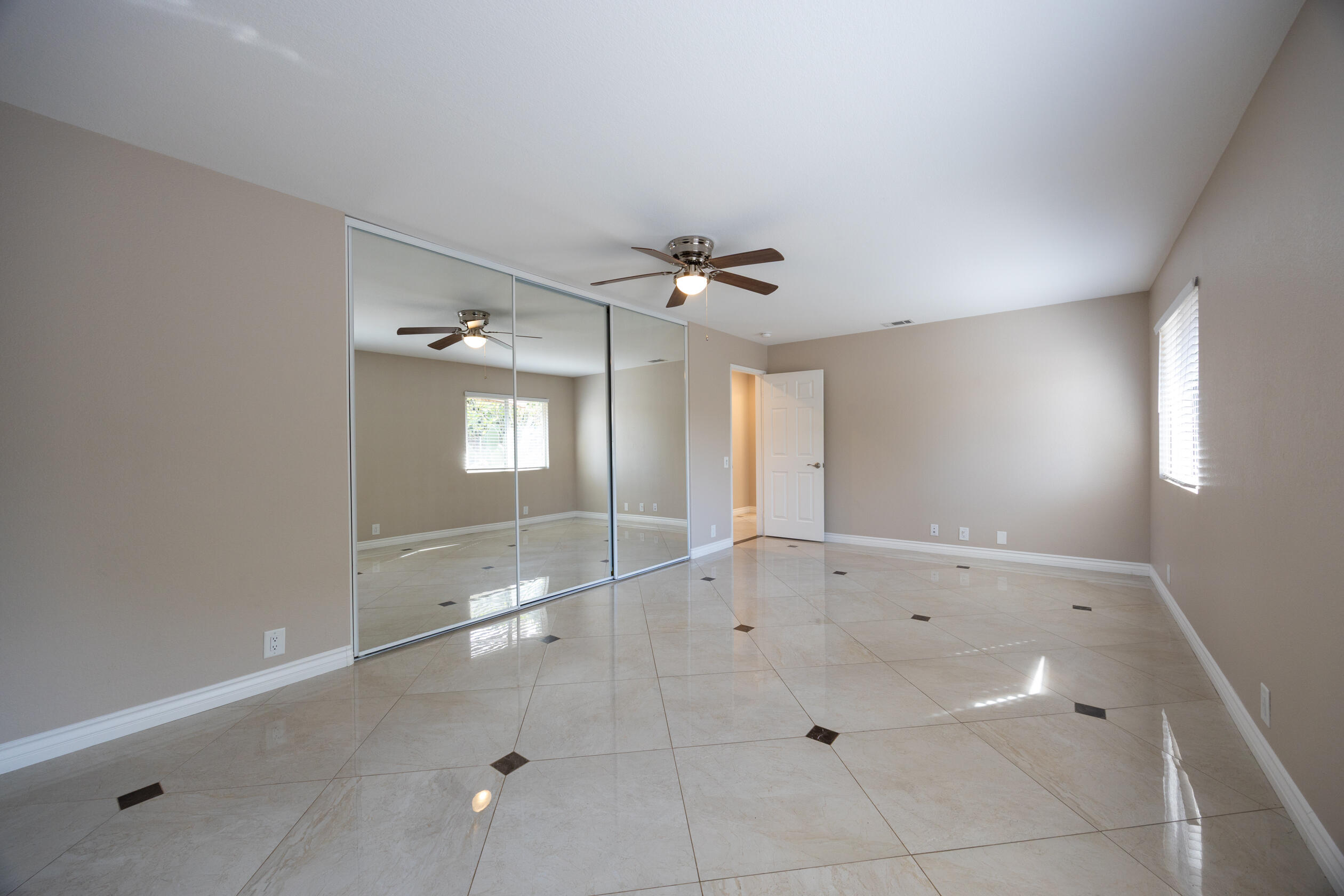 La Quinta, California 92253, United States, 3 Bedrooms Bedrooms, ,2 BathroomsBathrooms,Residential,Active,89876