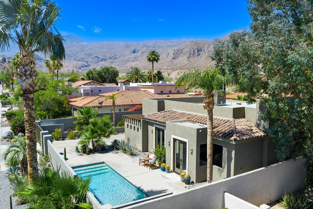 Photo of 54385 Avenida Madero, La Quinta, CA 92253 (MLS # 219131595)