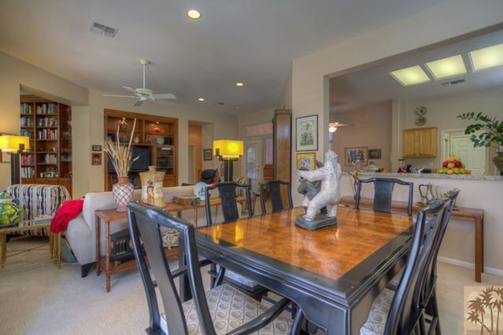 listing image 10998134663763533400