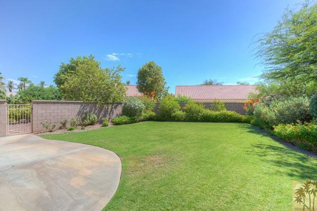 listing image 10998348130993764806