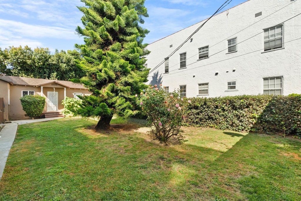 listing image 10996720066812375951