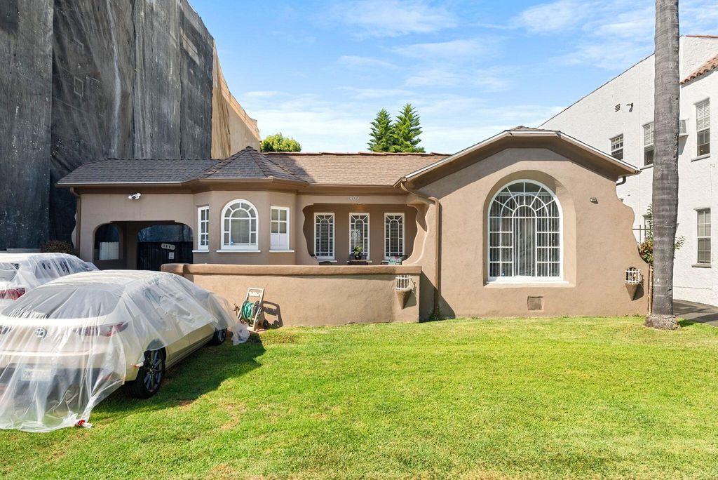 listing image 10998787317263994776