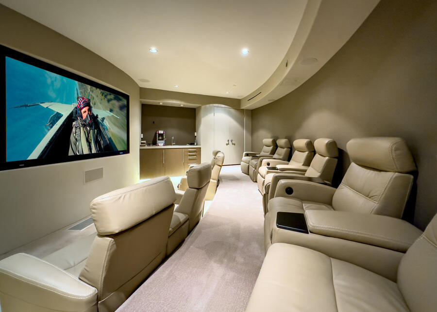 Palm Springs, California 92264, United States, 5 Bedrooms Bedrooms, ,8 BathroomsBathrooms,Residential,Active,37201