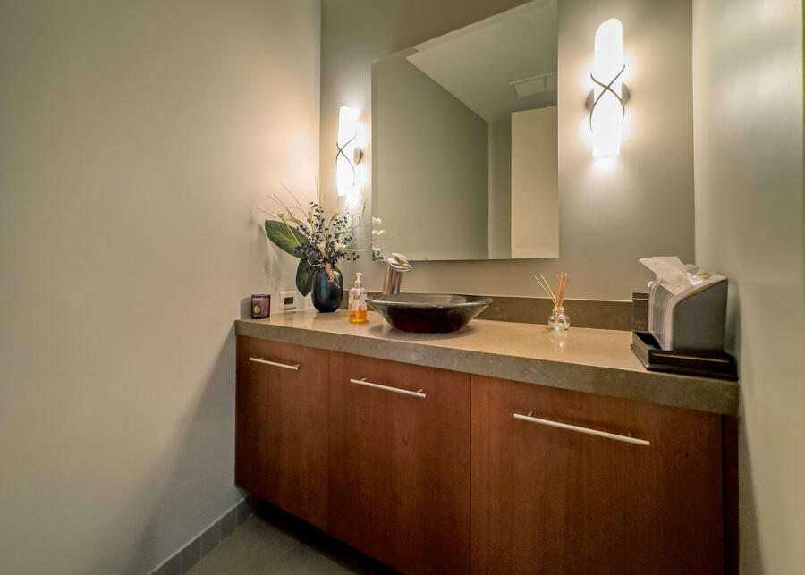 Palm Springs, California 92264, United States, 5 Bedrooms Bedrooms, ,8 BathroomsBathrooms,Residential,Active,37201