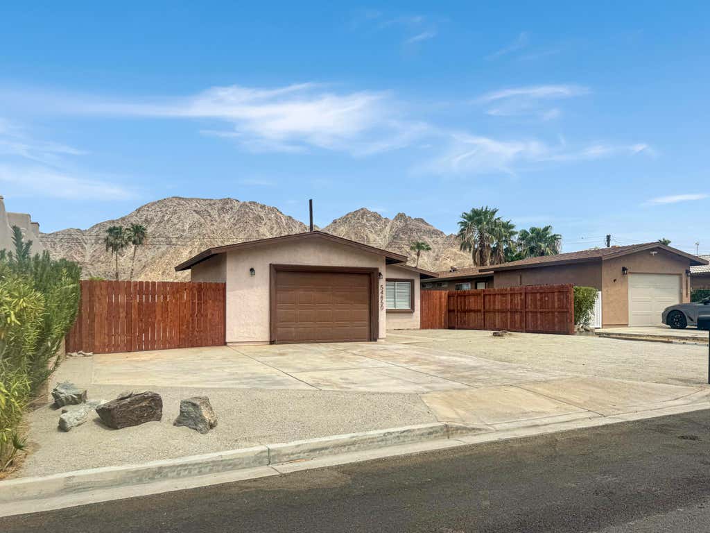 Photo of 54850 Avenida Juarez, La Quinta, CA 92253 (MLS # 219150642)
