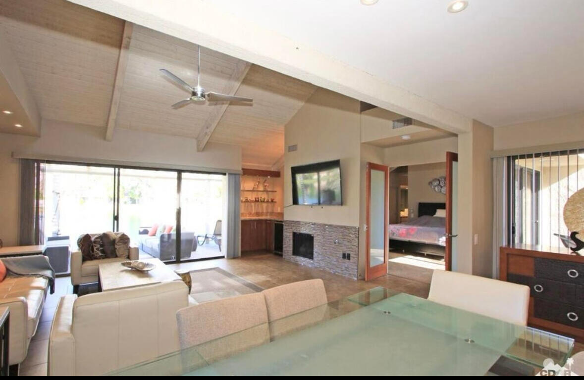 Rancho Mirage, California 92270, United States, 2 Bedrooms Bedrooms, ,2 BathroomsBathrooms,Residential,Active,2989