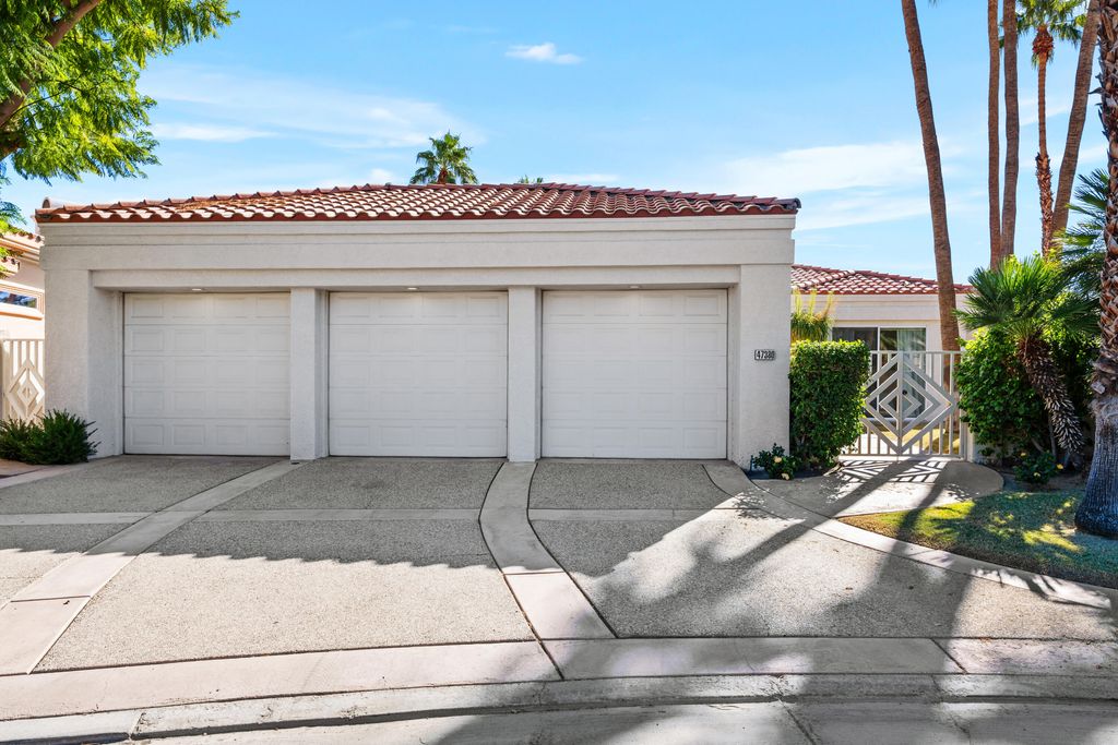 Photo of 47380 Via Cordova, La Quinta, CA 92253 (MLS # 219137460)
