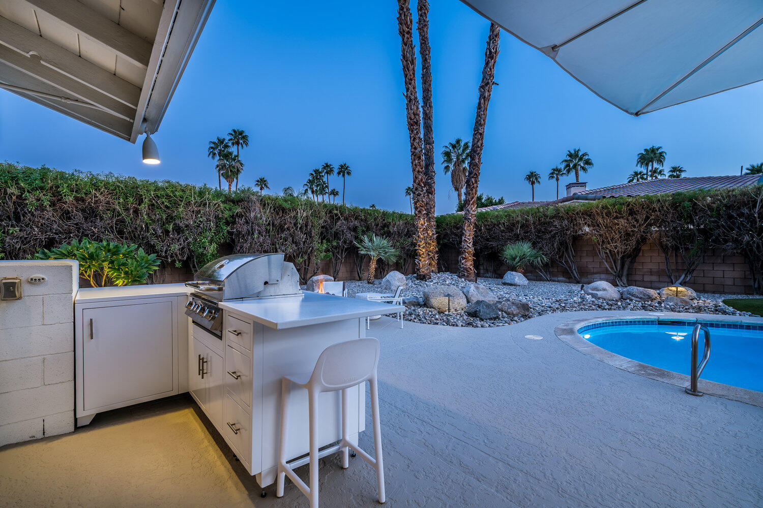 Palm Springs, California 92264, United States, 3 Bedrooms Bedrooms, ,2 BathroomsBathrooms,Residential,Active,241407