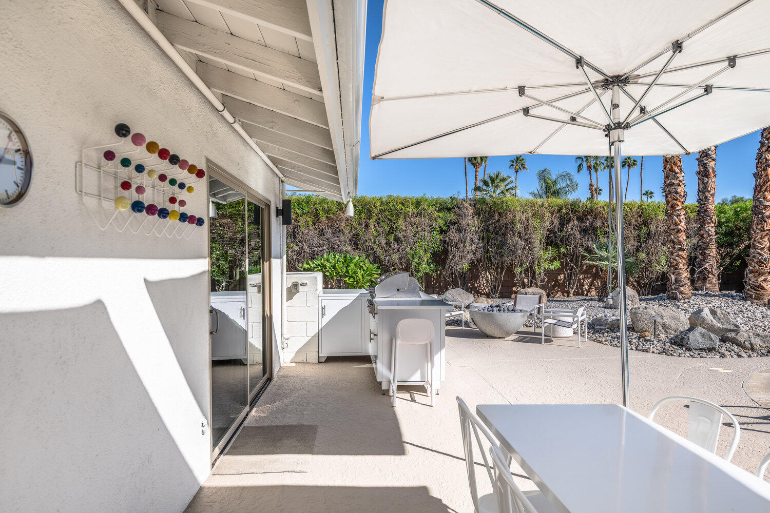 Palm Springs, California 92264, United States, 3 Bedrooms Bedrooms, ,2 BathroomsBathrooms,Residential,Active,241407