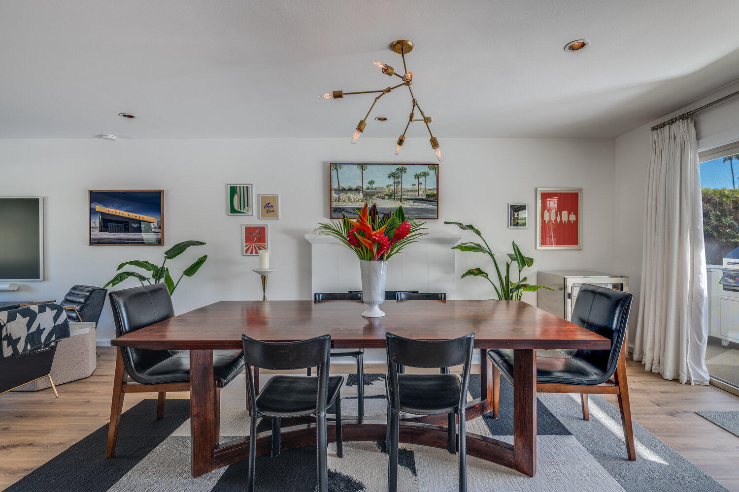 Palm Springs, California 92264, United States, 3 Bedrooms Bedrooms, ,2 BathroomsBathrooms,Residential,Active,241407