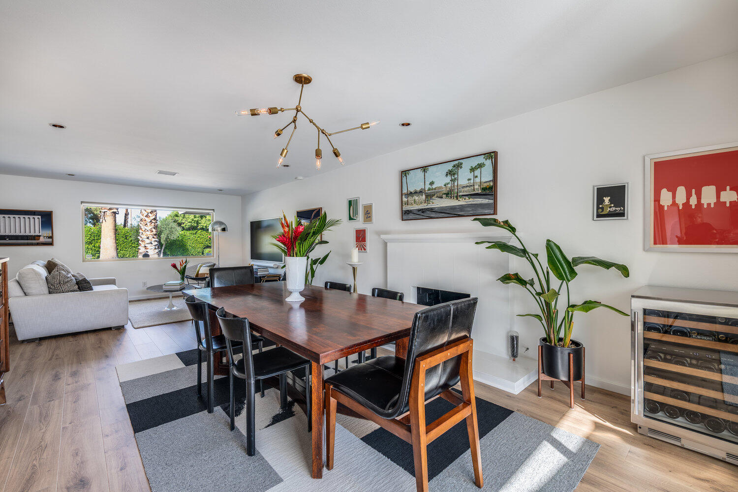 Palm Springs, California 92264, United States, 3 Bedrooms Bedrooms, ,2 BathroomsBathrooms,Residential,Active,241407