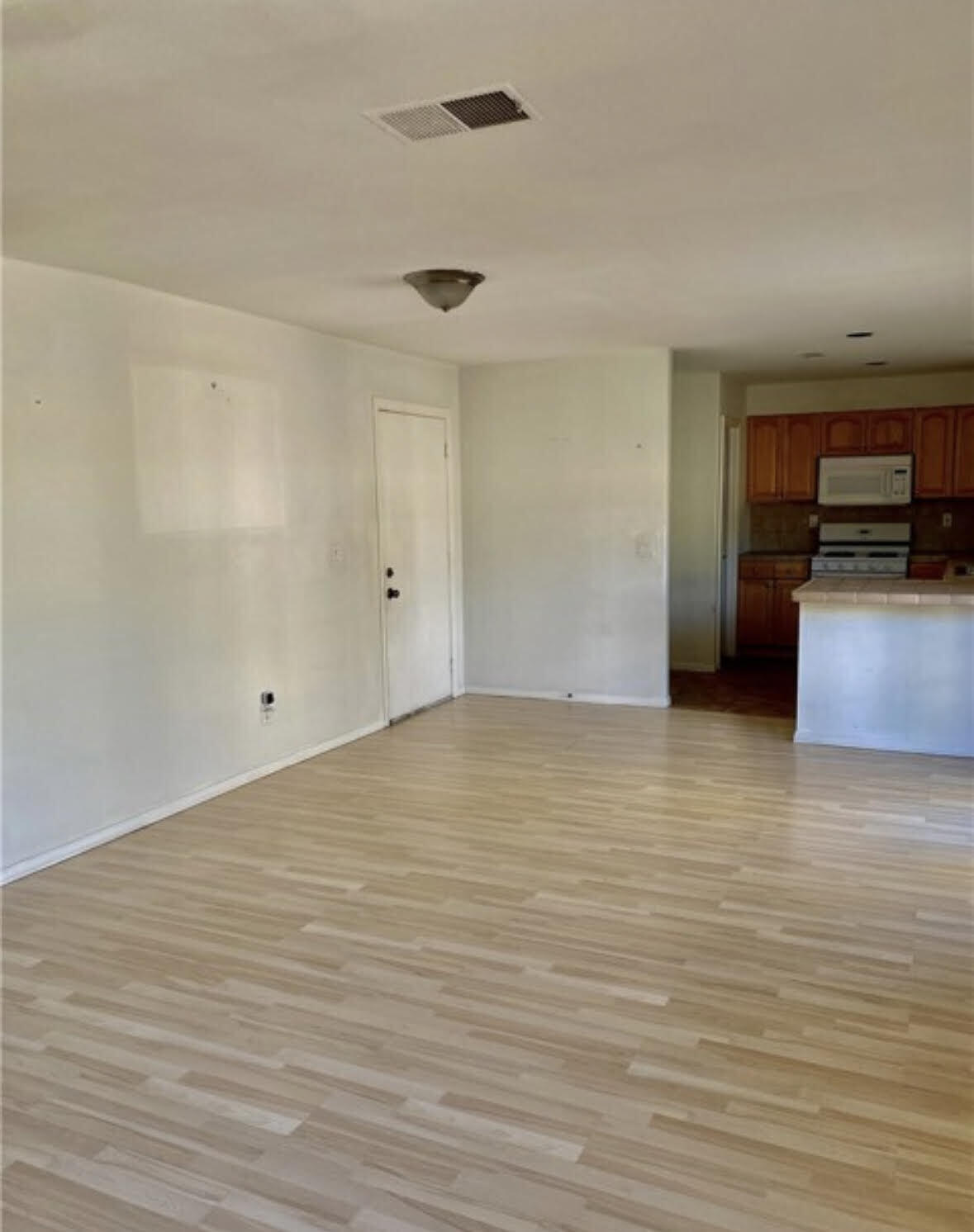 Cathedral City, California 92234, United States, 3 Bedrooms Bedrooms, ,3 BathroomsBathrooms,Residential,Active,80907