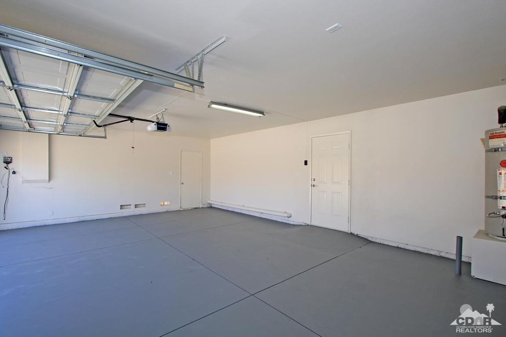 listing image 10997929283522373140