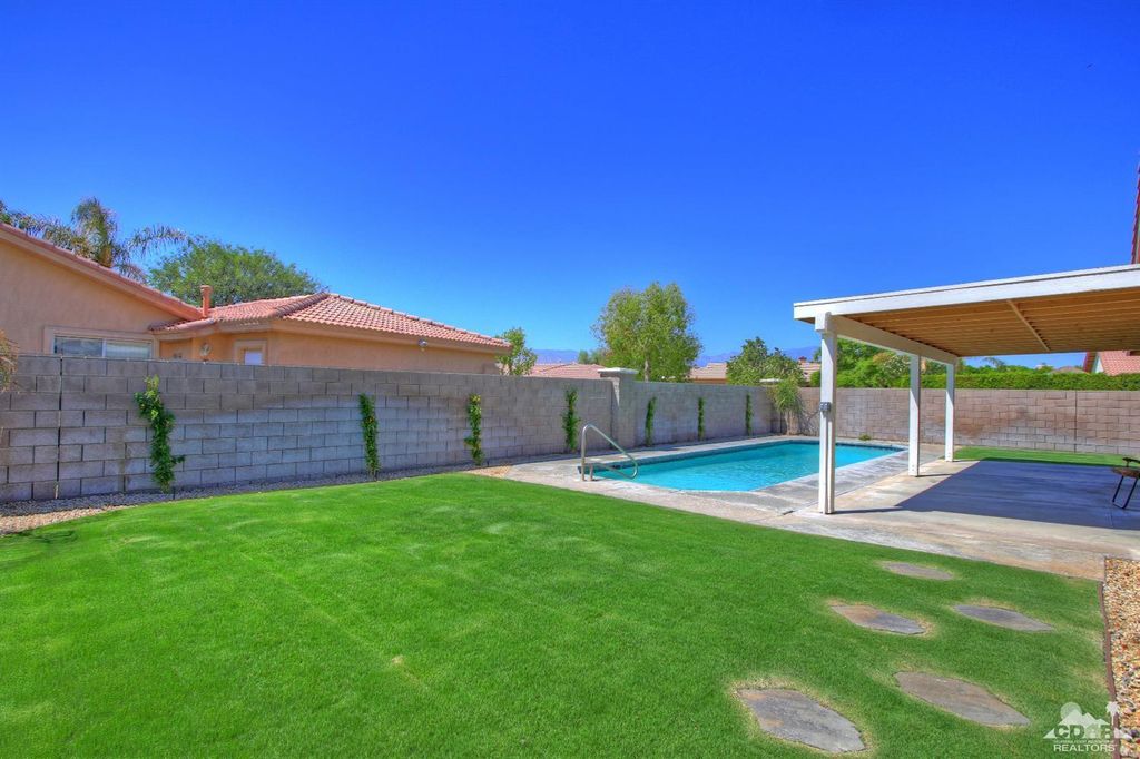 listing image 10994484525714500104