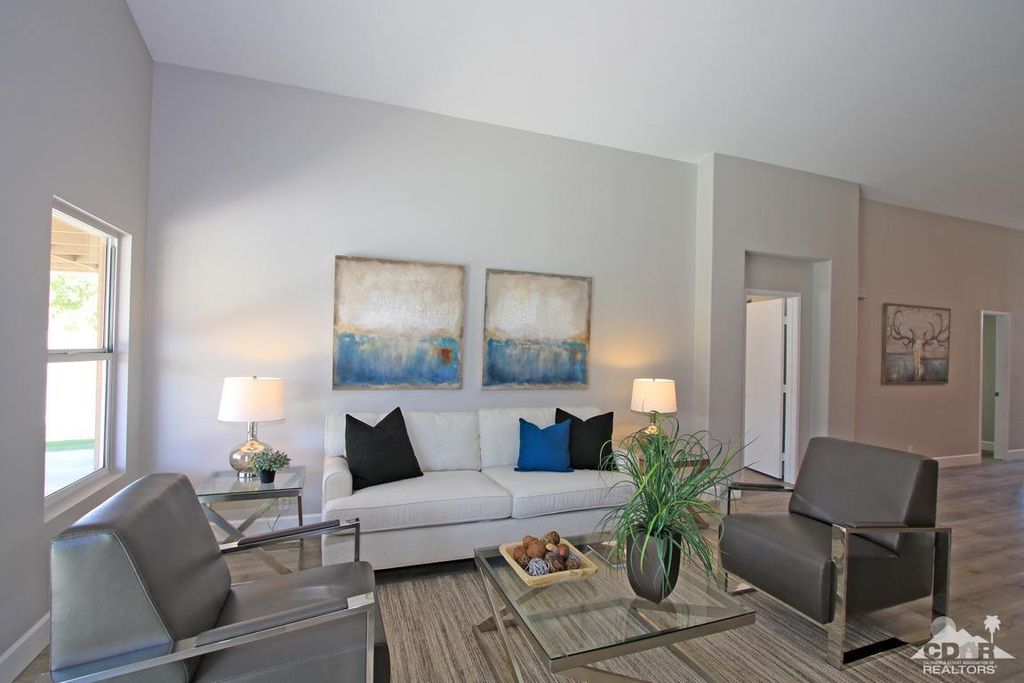 listing image 10995138807881090734