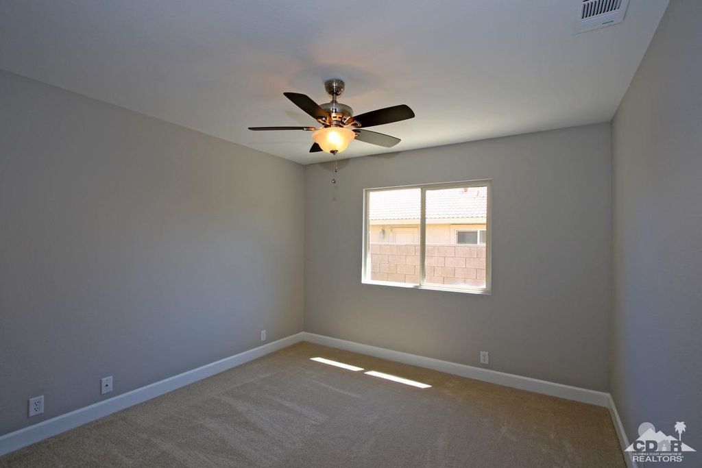 listing image 10995288487849649538
