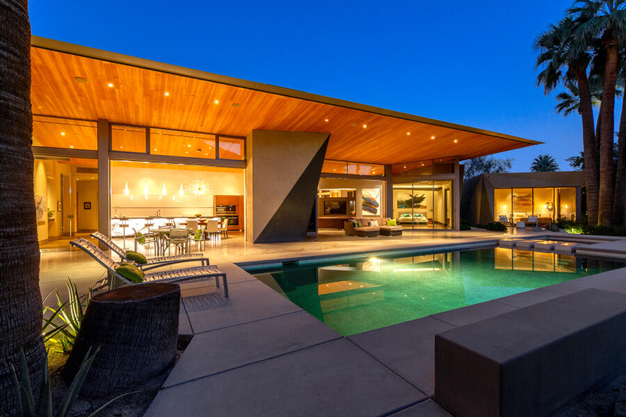 Palm Springs, California 92262, United States, 5 Bedrooms Bedrooms, ,4 BathroomsBathrooms,Residential,Active,255057